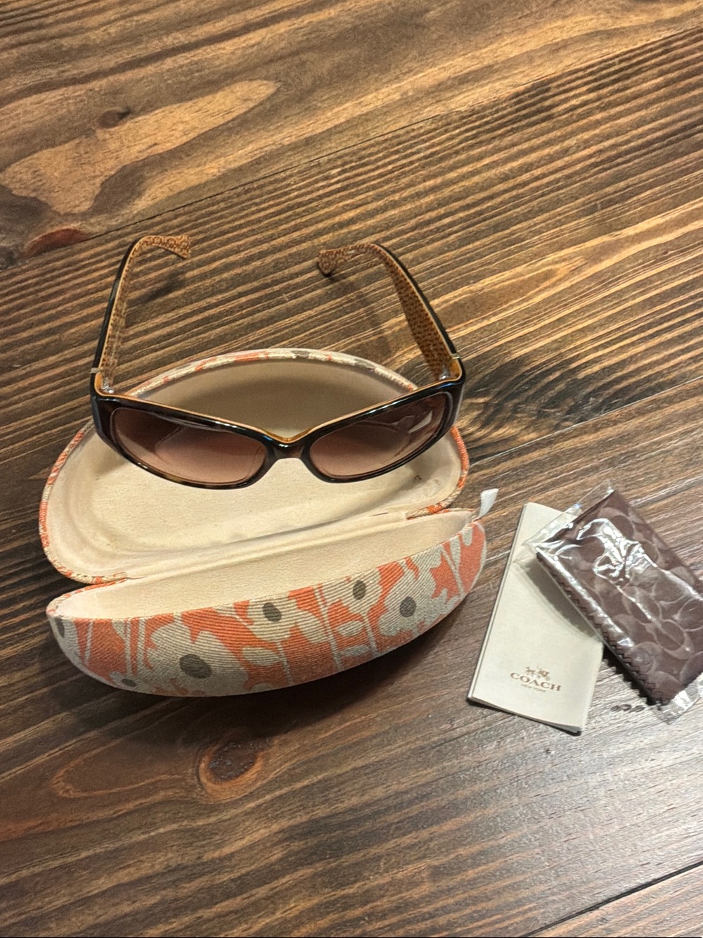 COACH Keri tortoise sunglasses